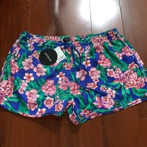“Cotton On” boxer shorts